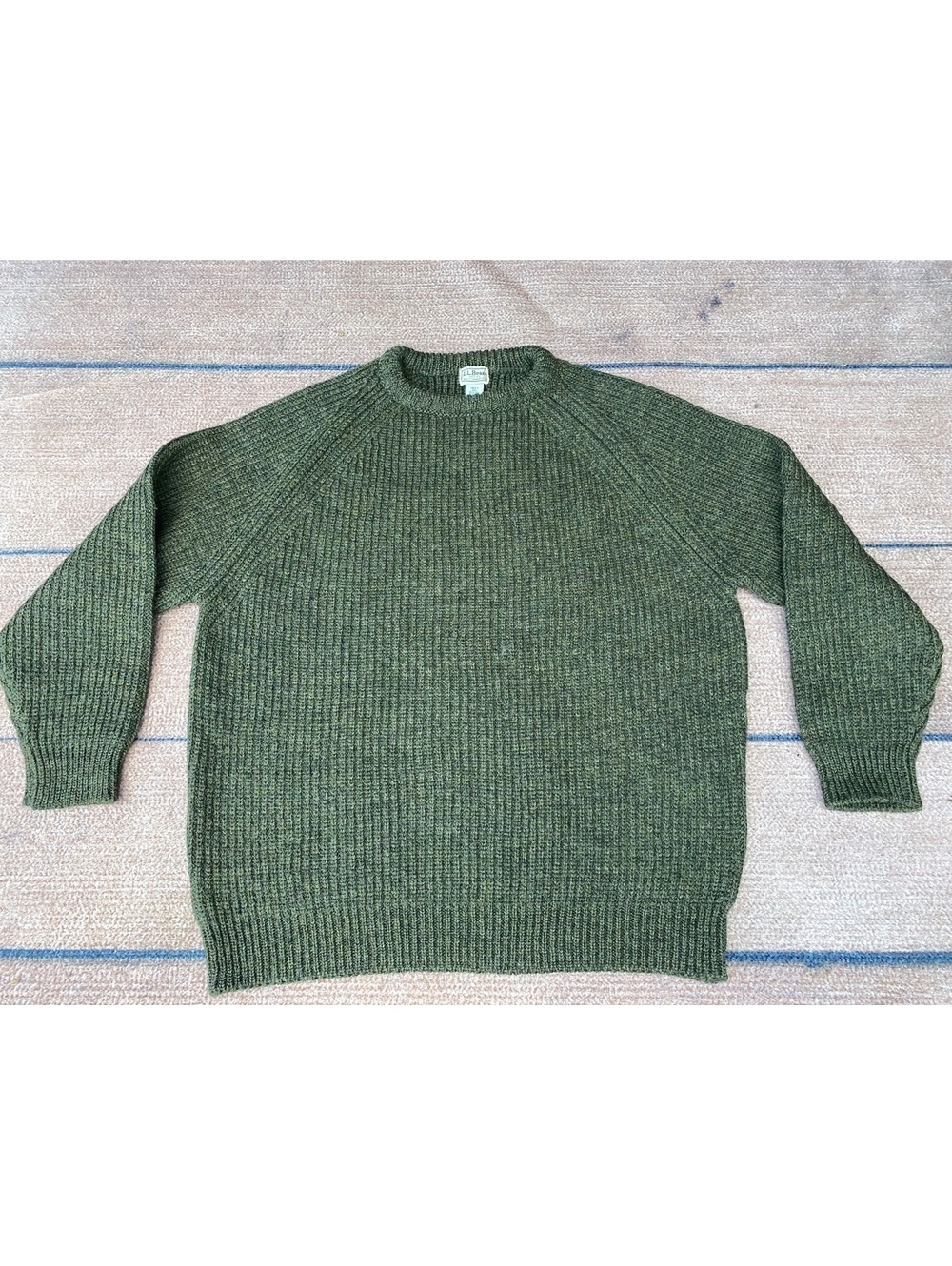 Crew neck wool granola forest green vintage L.L.Bean made in Ireland sweater XXL